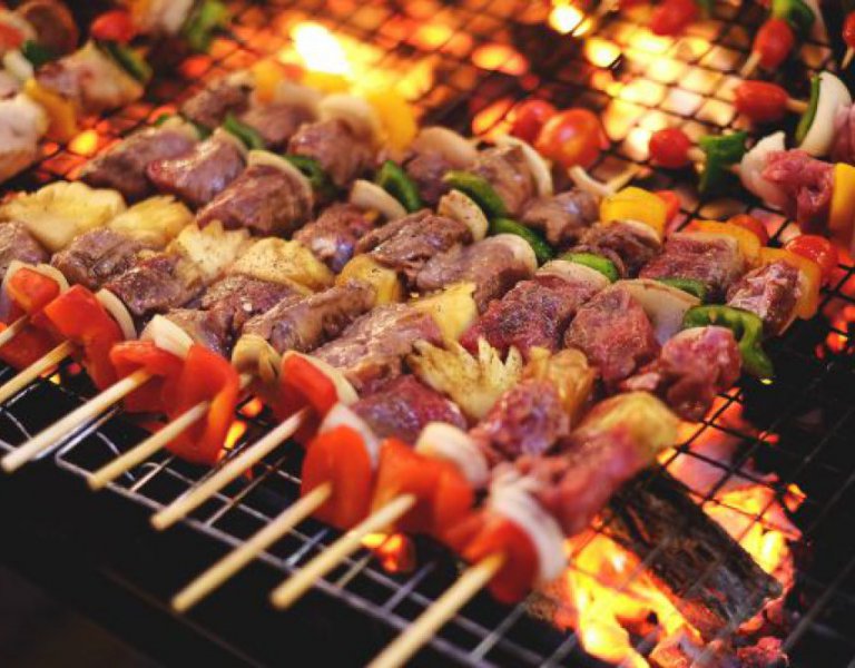 Kit churrasco 50 pessoas.