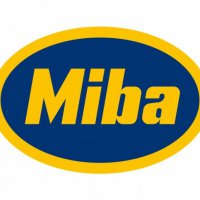 Jaqueline - Corporativo em Abril 2021.